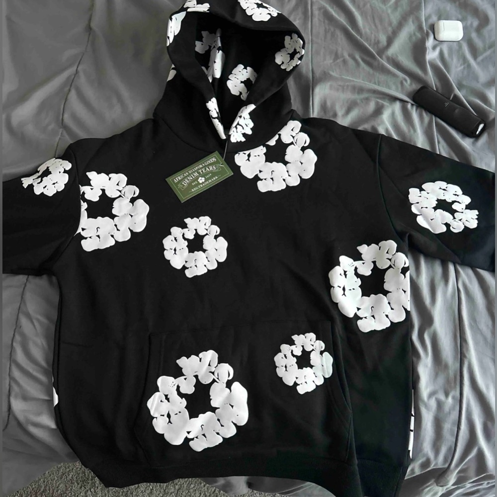 DENIM TEARS HOODIE NEW AND UNUSED AVAILABLE IN ALL SIZES